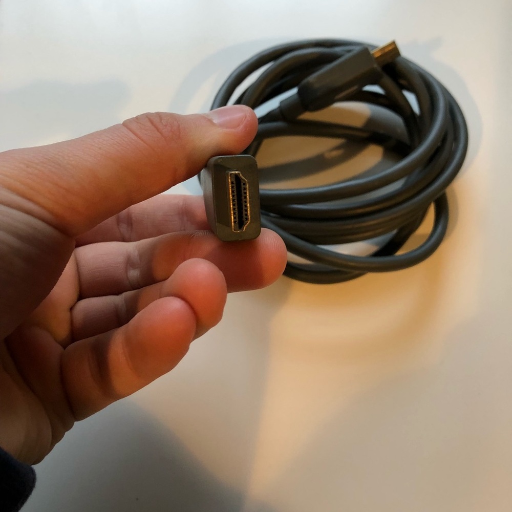 GRAY HDMI CORD